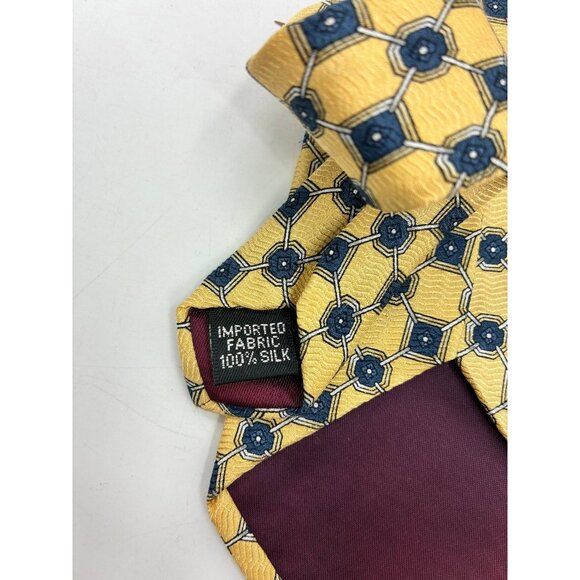 Geoffrey Beene Yellow Blue Geometric Silk Necktie Tie Classic Formal Business - Picture 5 of 5